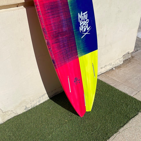 F-ONE Strapless Mitu Pro Model 5'4 2018 Très Bon Etat