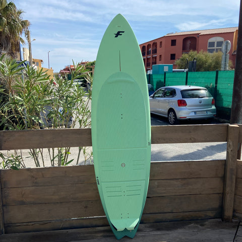 F-ONE Strapless Mitu Pro Flex 5'6 2023/2024 Très Bon Etat