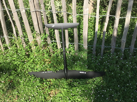 F-One SK8 V2 950cm2 2025 Très Bon état