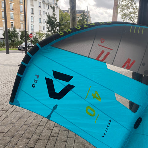 Duotone Unit V4 4m2 2023 Bon Etat Réparé