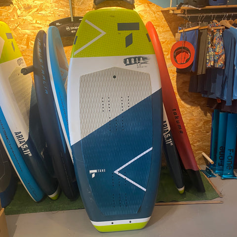 Tahe Aria 5'11 (120L) Très Bon Etat Réparé