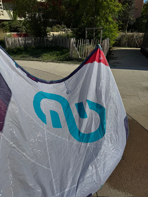 Eleveight RS V8 9m2 Très Bon État