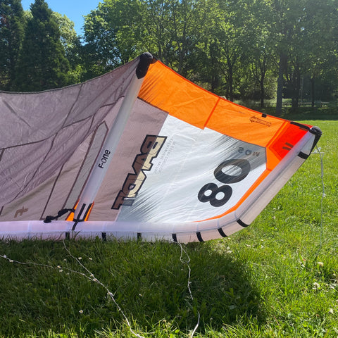 F-One Bandit 17 TEC 8m2 2025 Très Bon État Réparée