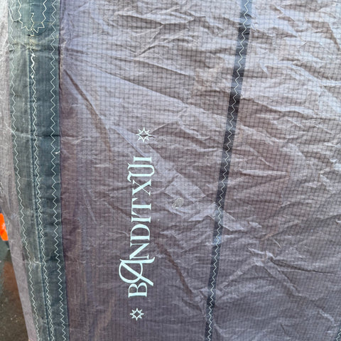 F-One Bandit XVI 8m2 2023 Très Bon Etat Réparé