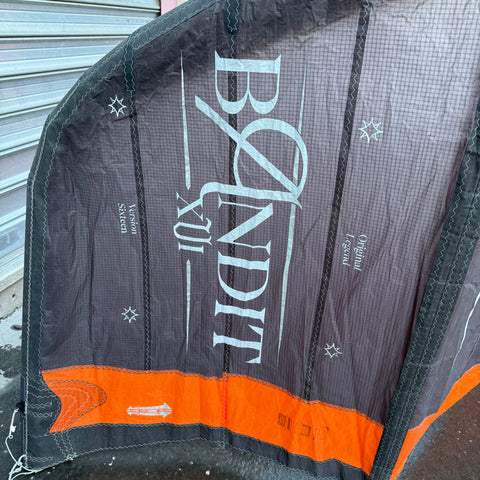 F-One Bandit XVI 8m2 2023 Très Bon Etat Réparé