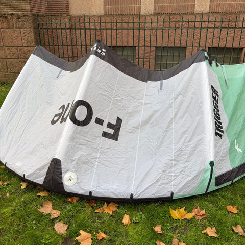 F-one Trigger V2 TEC 9m2 2025 Comme Neuf