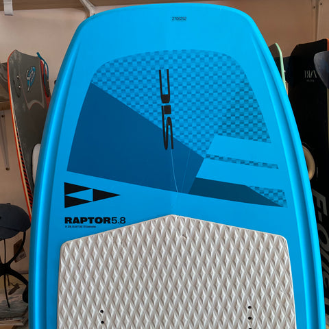 RAPTOR LAUNCH 5'8 (110L) 2025 Très Bon Etat
