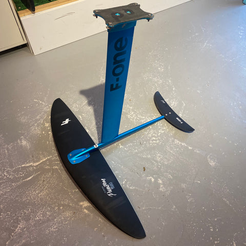 Foil complet F-One Phantom FCT V2 1680cm2 Bon Etat