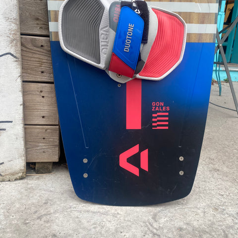 Duotone Gonzales 142cm 2022 Très Bon État