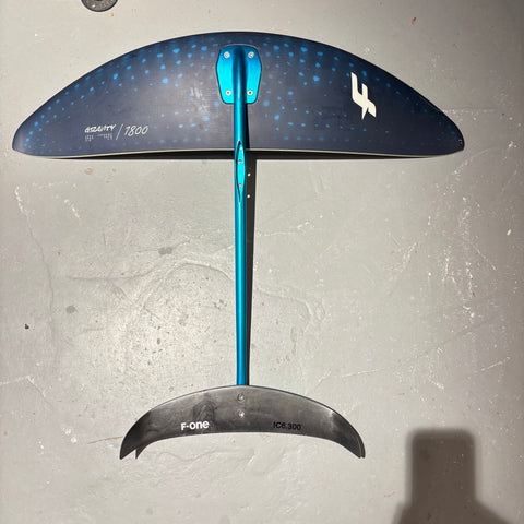 F-One Gravity FCT 1800cm2 Etat correct