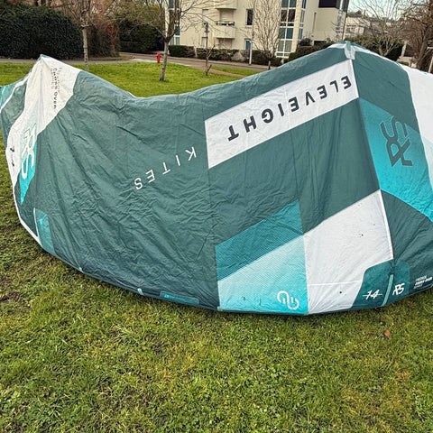 Eleveight RS V8 14m2 2025 Comme Neuf Réparé