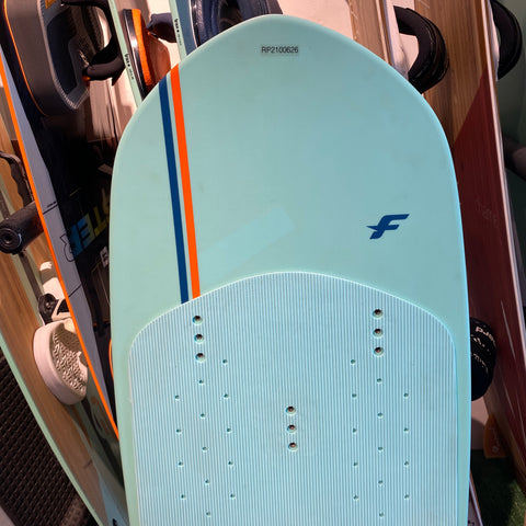 F-One Pocket 130cm 2026 Très Bon état