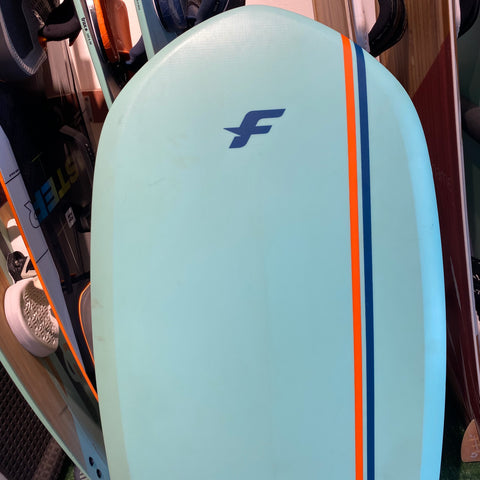 F-One Pocket 130cm 2026 Très Bon état