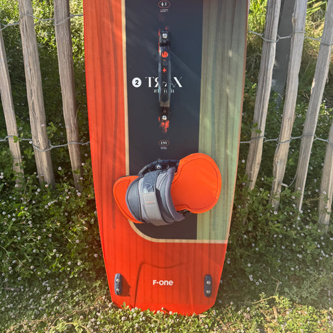 F-One Trax HRD LITE 139cm Très bon état