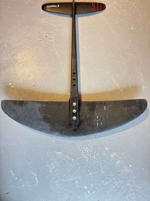 Fanatic Aero Carve 900cm2 - Bon état