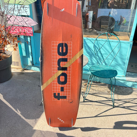 F-One Trax 137cm 2022 Bon état