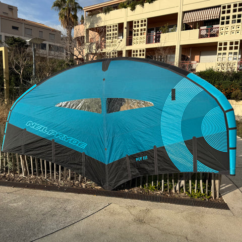 Neilpryde Fly III 6m2 2025 Très Bon État Réparée