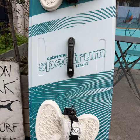 Cabrinha Spectrum 144cm 2019 Bon État