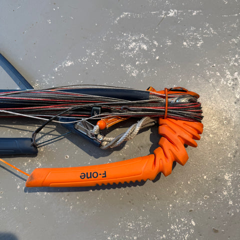 F-One Lynx Bar 52x45cm SK99 2025 Très Bon État