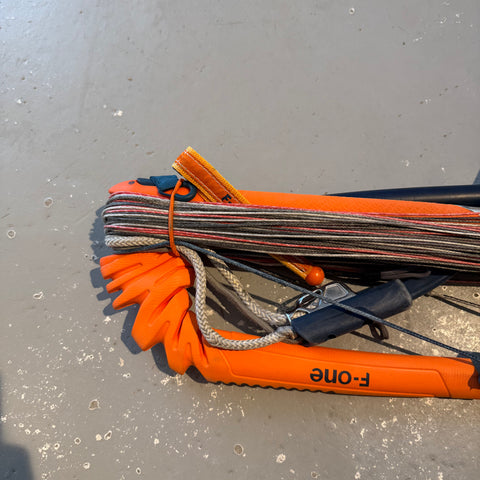 F-One Lynx Bar 52x45cm SK99 2025 Très Bon État