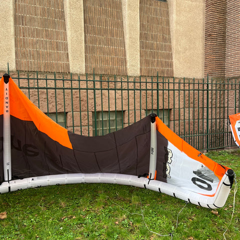 F-One Bandit 17 TEC 10m2 2025 Bon état
