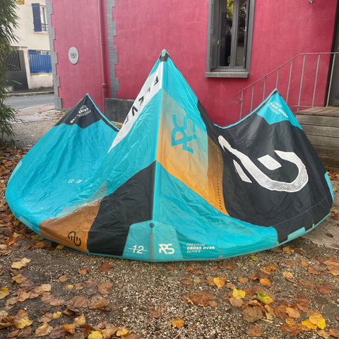 Eleveight RS V8 12m2 2025 Très Bon Etat