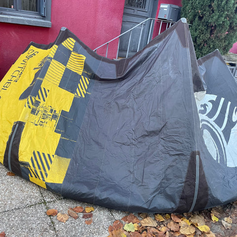 Cabrinha Switchblade 12m2 2023 Bon Etat Réparé