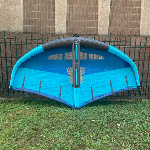 Neilpryde Fly II 4.7m2 2024 Très Bon Etat Réparé