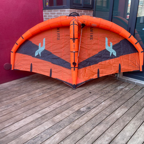 F-One Strike V3 4m2 2023 Bon Etat