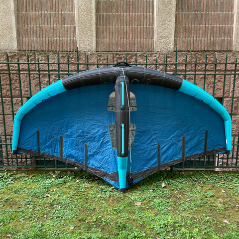 Neilpryde Fly 4m2 2023 Très Bon Etat Réparé