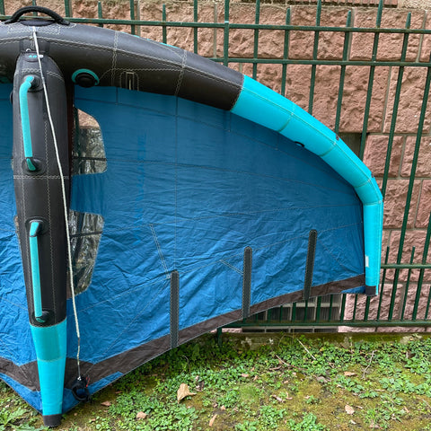 Neilpryde Fly 4m2 2023 Très Bon Etat Réparé