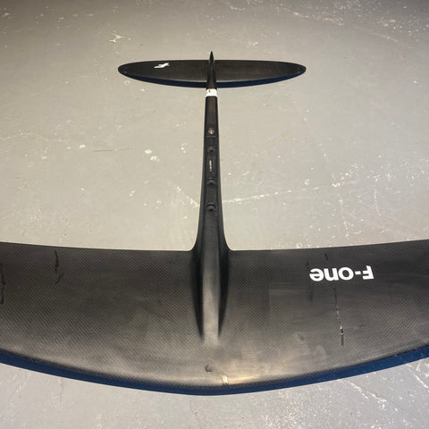 F-One Seven Seas Carbon 1200cm2 Très Bon Etat