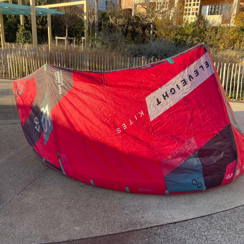 Eleveight RS V8 7m2 Bon état