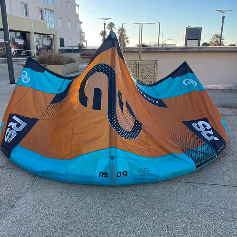 Eleveight RS V9 2025/26 9m2 Très Bon État