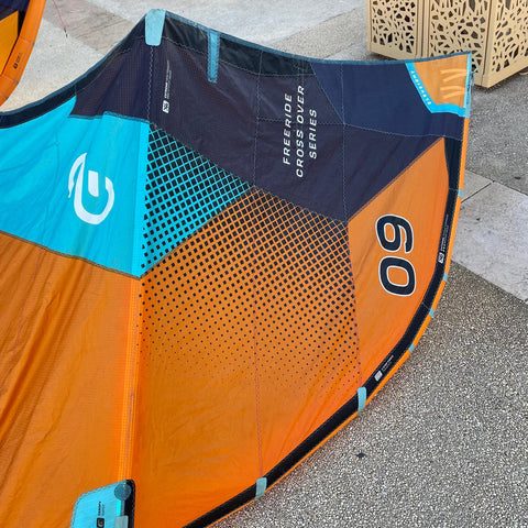 Eleveight RS V9 2025/26 9m2 Très Bon État