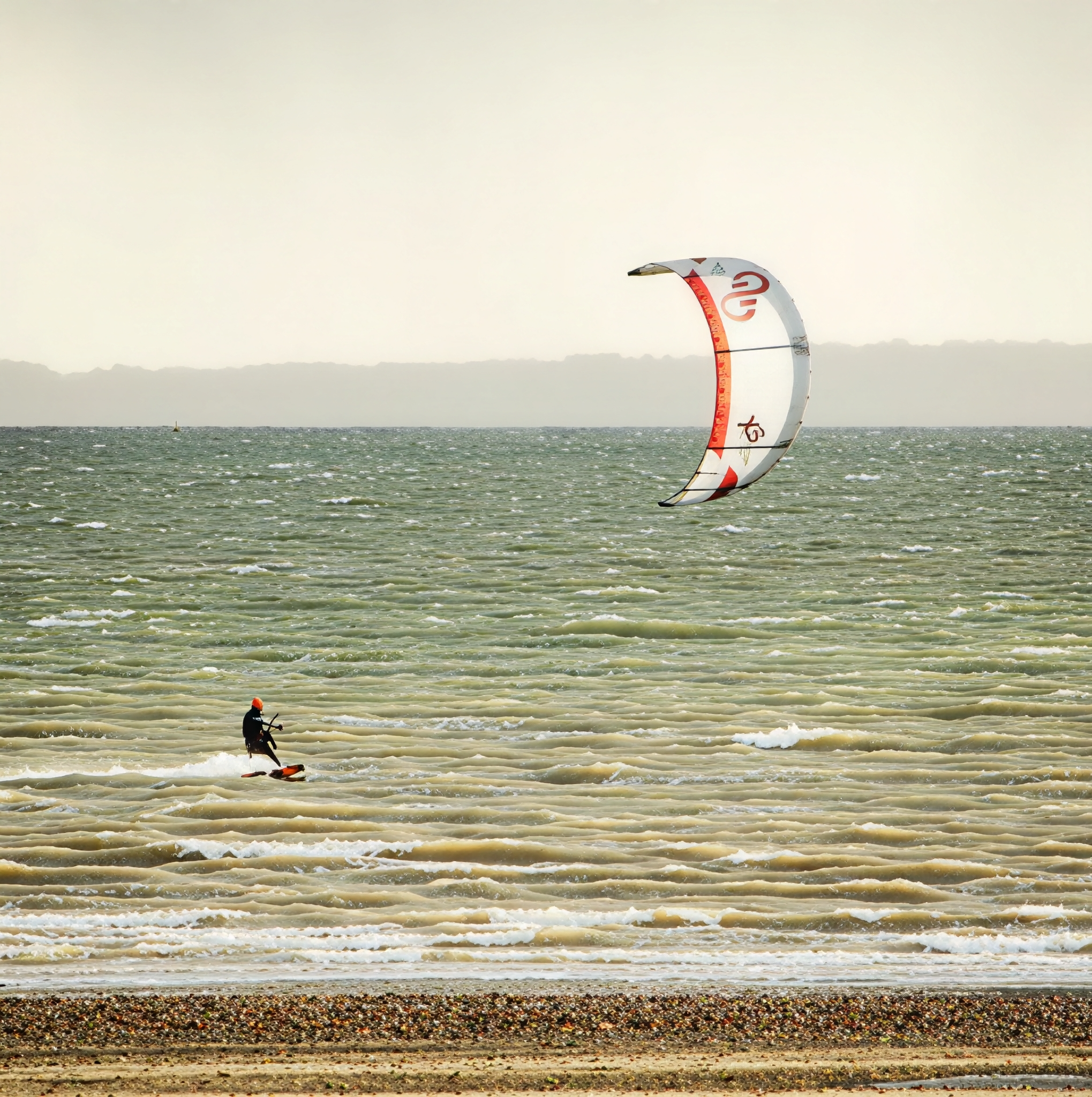 Kitesurfer jumping