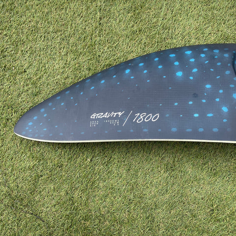 Front wing F-One Gravity 1800cm2 Good condition